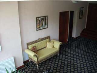Отель Hotel Royal Залэу Двухместный номер с 1 кроватью или 2 отдельными кроватями и балконом-60